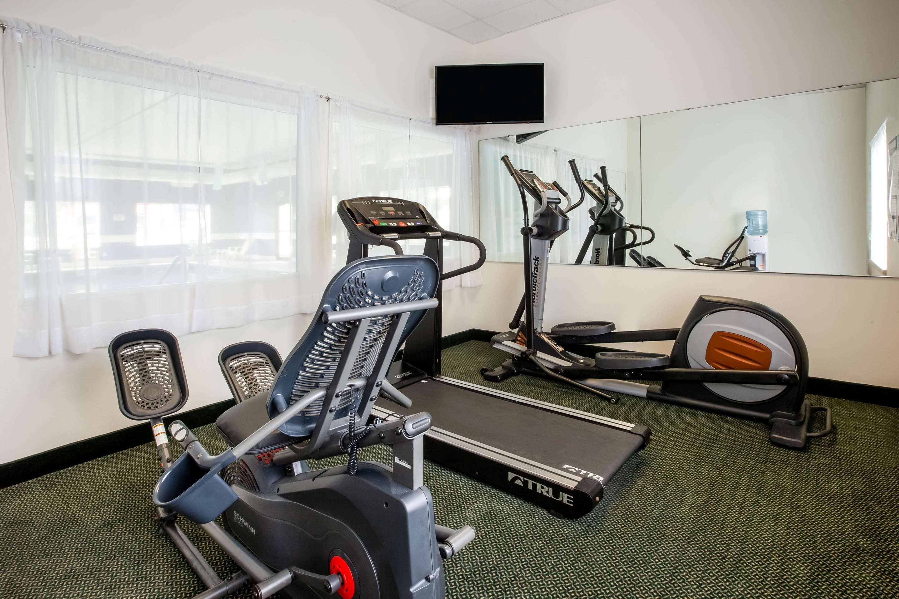 Health club | Baymont by Wyndham Mackinaw City