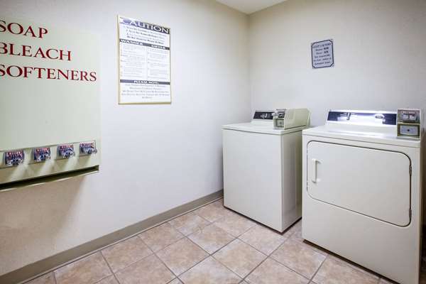 Amenities - Baymont Inn & Suites Mackinaw City - I-75, Exit 338