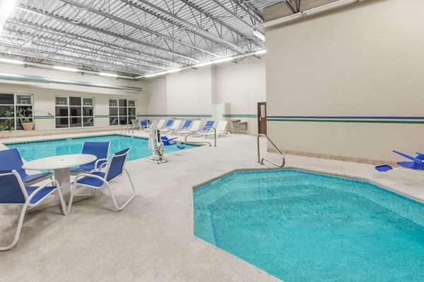 Pool - Baymont Inn & Suites Walker - I-96, Exit 28