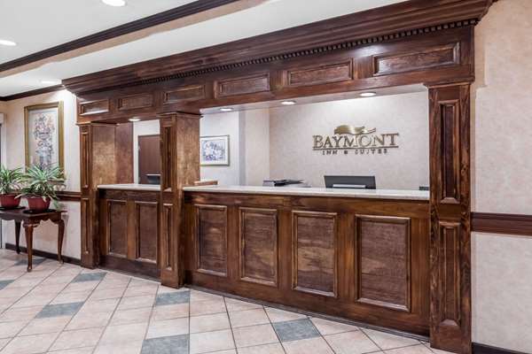  - Baymont Inn & Suites Walker - I-96, Exit 28