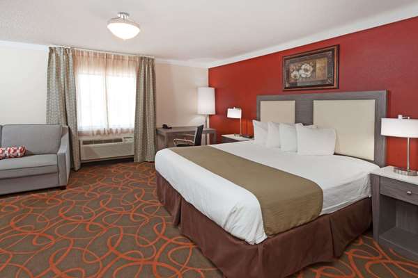 Suite - Baymont Inn & Suites Alsip - I-294, Exit 12