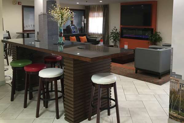  - Baymont Inn & Suites Alsip - I-294, Exit 12