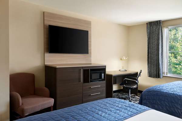  - Baymont Inn & Suites St Robert