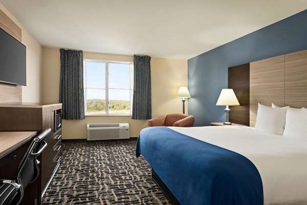  - Baymont Inn & Suites St Robert