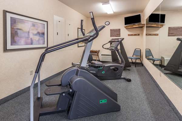 Fitness/ Exercise Room - Baymont Inn & Suites Waterford