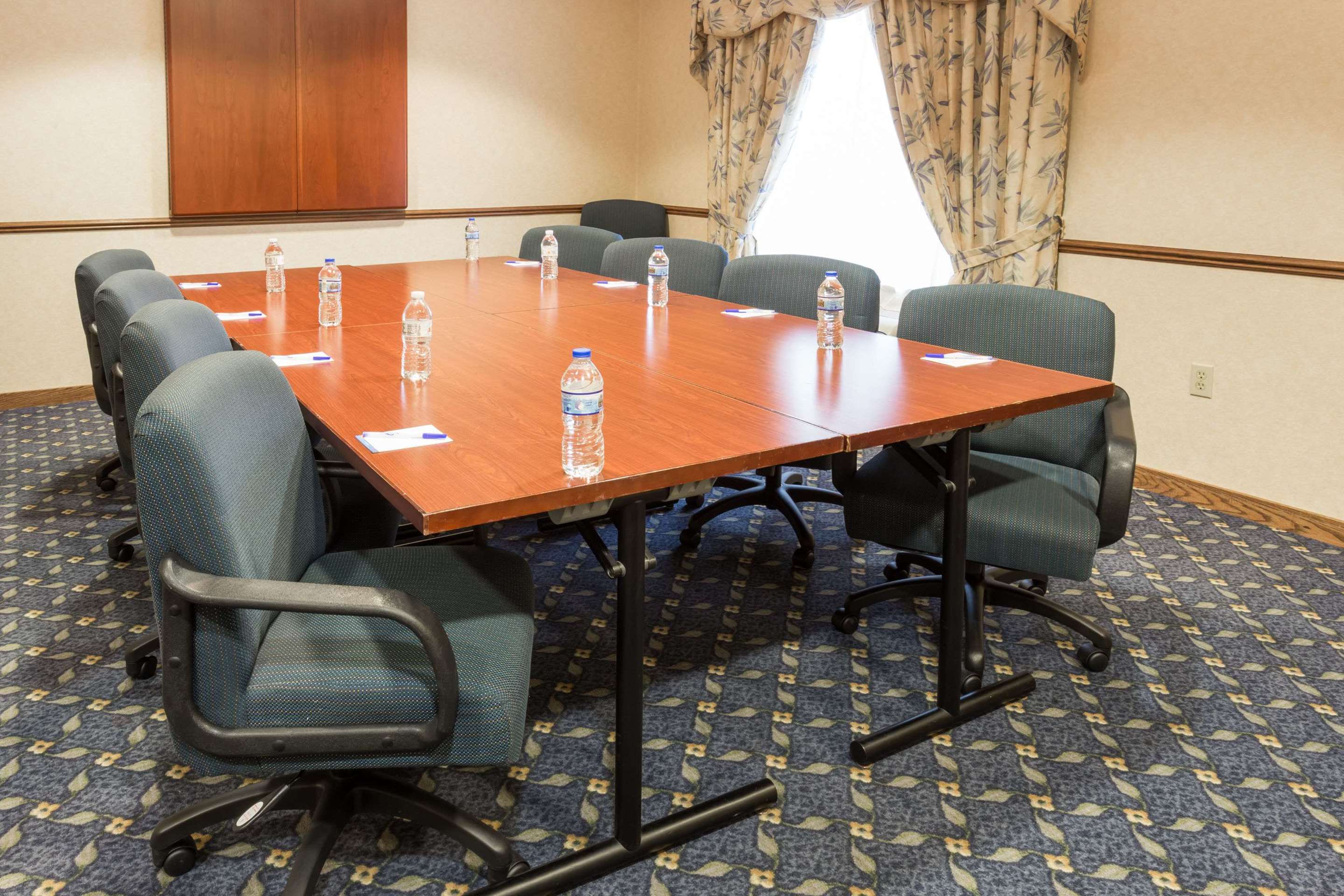 Meeting Room | Baymont by Wyndham Waterford/Burlington WI