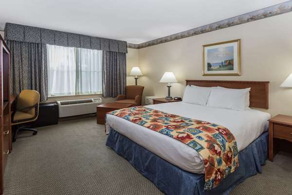  - Baymont Inn & Suites Waterford