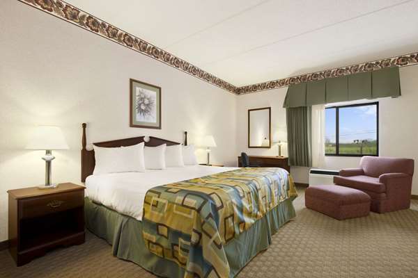 Suite - Baymont Inn & Suites Corbin - I-75, Exit 29