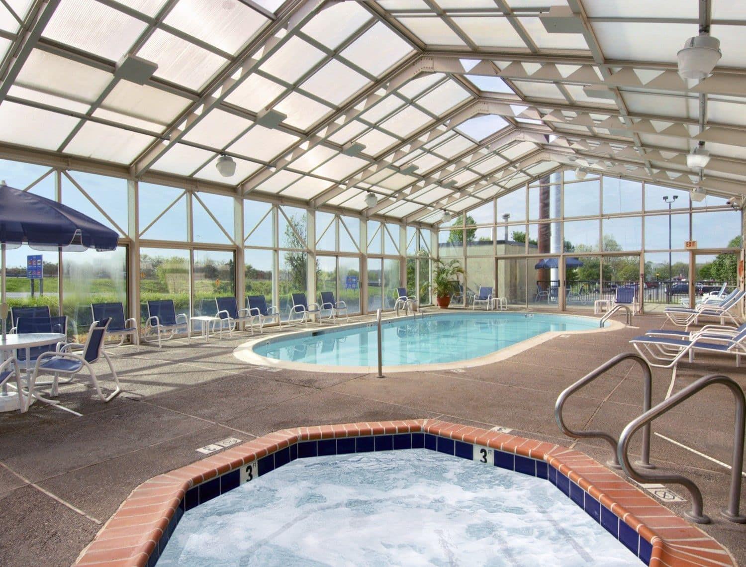 Pool And Spa | Baymont by Wyndham Corbin