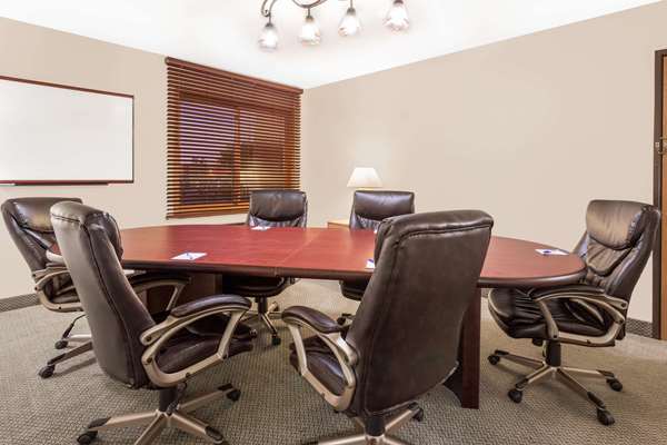  - Baymont Inn & Suites Green Bay