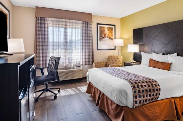  - Baymont Inn & Suites Champaign - I-74, Exit 182