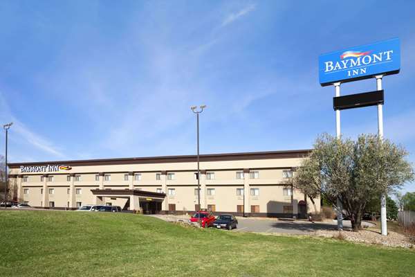 Exterior view - Baymont Inn & Suites Sioux Falls - I-29, Exit 77