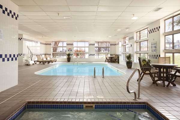 Pool - Baymont Inn & Suites Sioux Falls - I-29, Exit 77