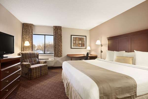  - Baymont Inn & Suites Sioux Falls - I-29, Exit 77