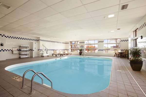 Pool - Baymont Inn & Suites Sioux Falls - I-29, Exit 77