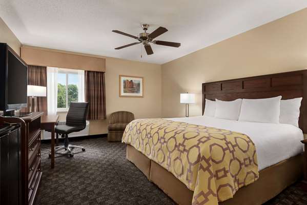  - Baymont Inn & Suites Mt Pleasant