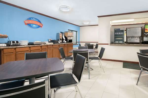  - Baymont Inn & Suites Onalaska - I-90, Exit 5