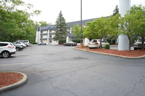 Exterior view - Baymont Inn & Suites Bridgeport - I-75, Exit 144