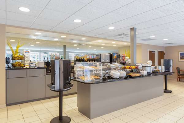  - Baymont Inn & Suites Airport Des Moines