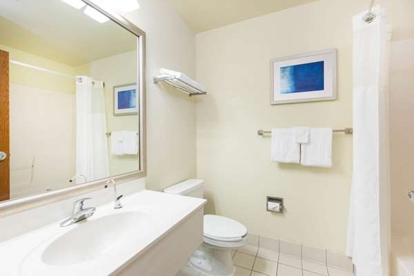  - Baymont Inn & Suites Airport Des Moines