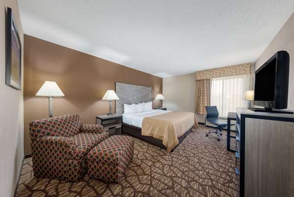  - Baymont Inn & Suites Lawrence