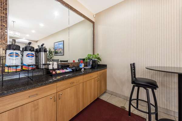  - Baymont Inn & Suites Lawrence