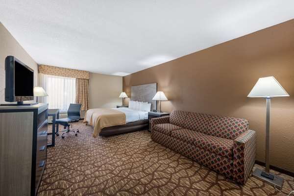  - Baymont Inn & Suites Lawrence
