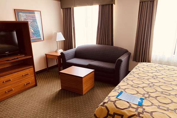  - Baymont Inn & Suites Conroe - I-45, Exit 84