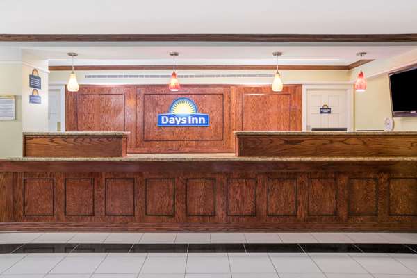  - Days Inn Northwest Houston