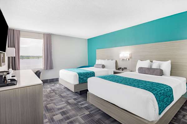  - Travelodge Miramichi