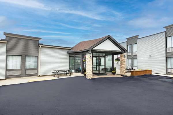 Exterior view - Travelodge Miramichi