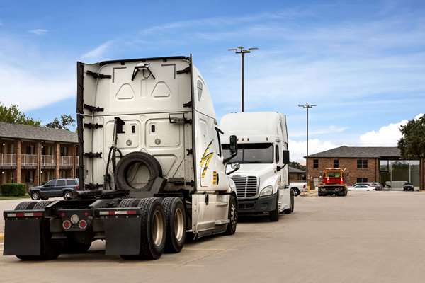 Exterior view - Super 8 Motel Universal City - I-35, Exit 172