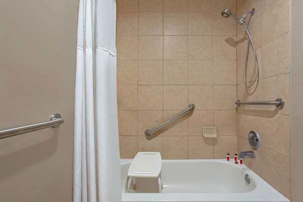  - Super 8 Motel Universal City - I-35, Exit 172