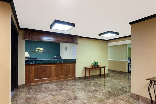  - Baymont Inn & Suites East Memphis - I-40, Exit 12