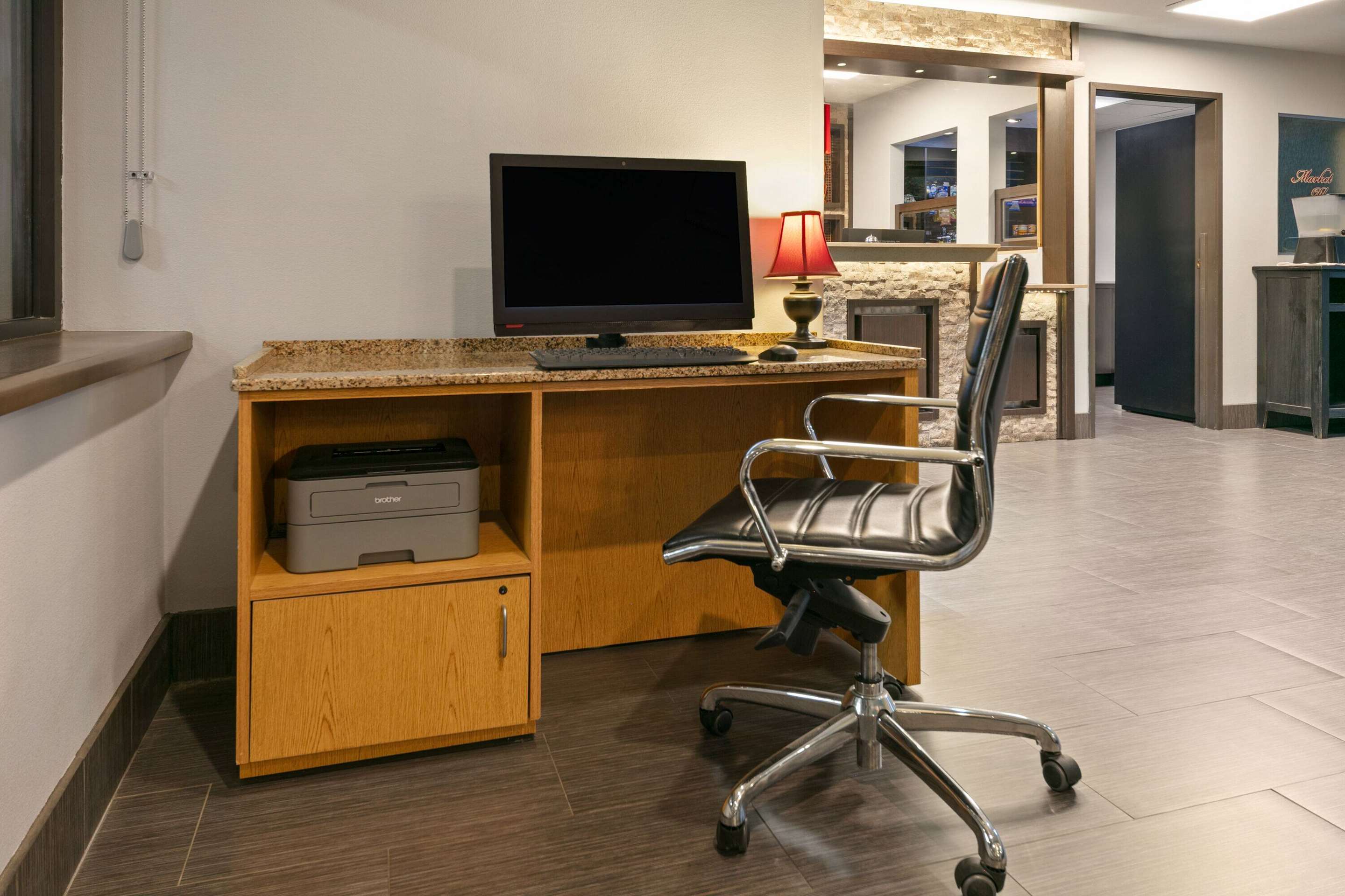 Business Center | Days Inn by Wyndham Fort Smith