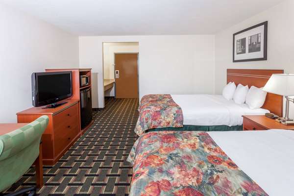 Baymont Inn And Suites Decatur Al Baymont Inn & Suites Decatur - I-72, Exit 141, IL - See Discounts