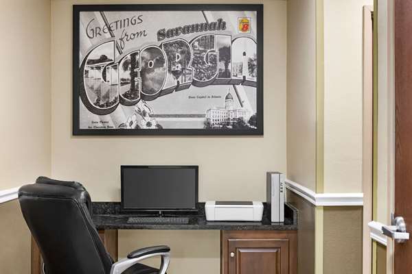 Conference Area - Super 8 Hotel Savannah - I-95, Exit 94