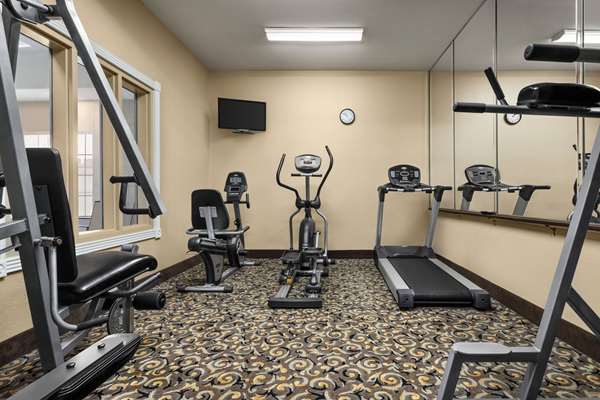 Fitness/ Exercise Room - Baymont Inn & Suites Wichita Falls