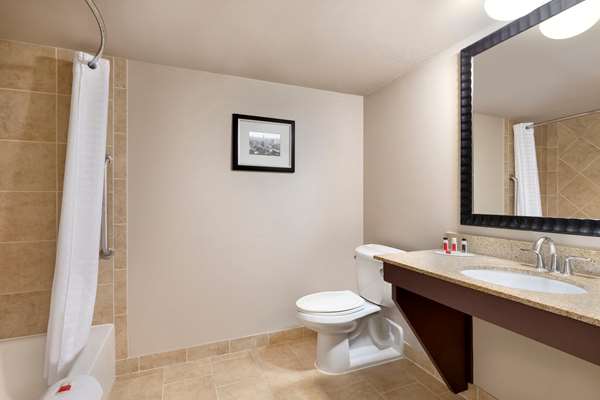  - Baymont Inn & Suites West Augusta - I-20, Exit 196