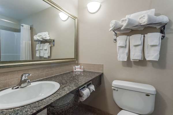  - Ramada Inn Westlock