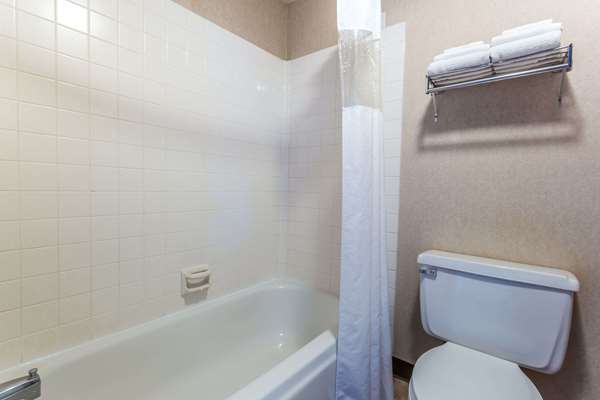  - Travelodge Pioneer Villa Halsey - I-5, Exit 216