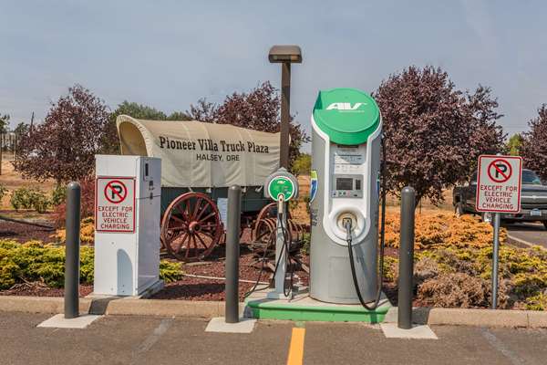  - Travelodge Pioneer Villa Halsey - I-5, Exit 216