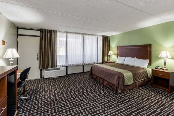 Suite - Days Inn Midland