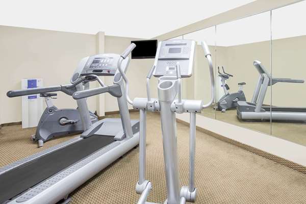 Fitness/ Exercise Room - Baymont Inn & Suites Greenville