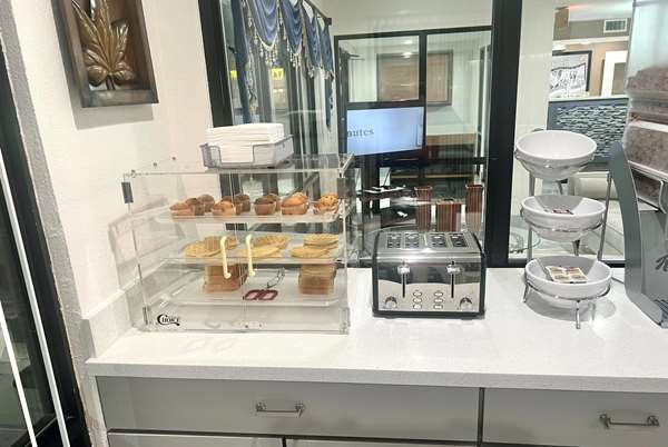 Amenities - Super 8 Motel Slidell - I-10, Exit 263