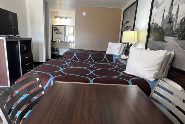  - Super 8 Motel Slidell - I-10, Exit 263