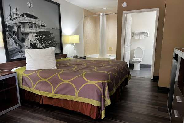  - Super 8 Motel Slidell - I-10, Exit 263