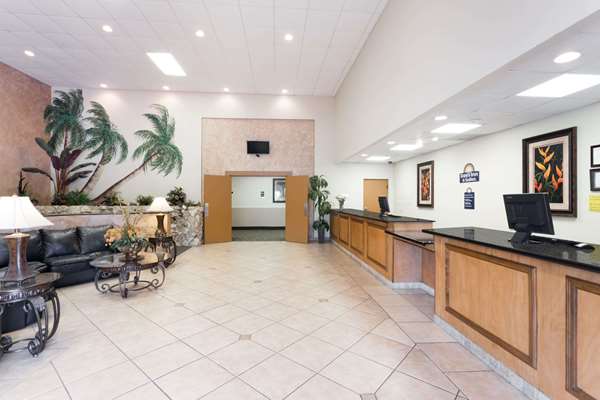  - Days Inn & Suites Clermont