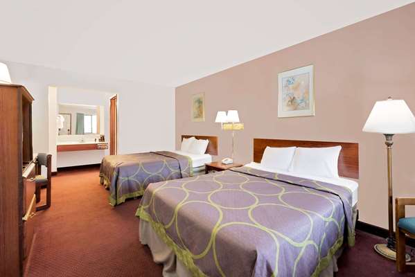  - Super 8 Hotel Mt Rushmore Keystone