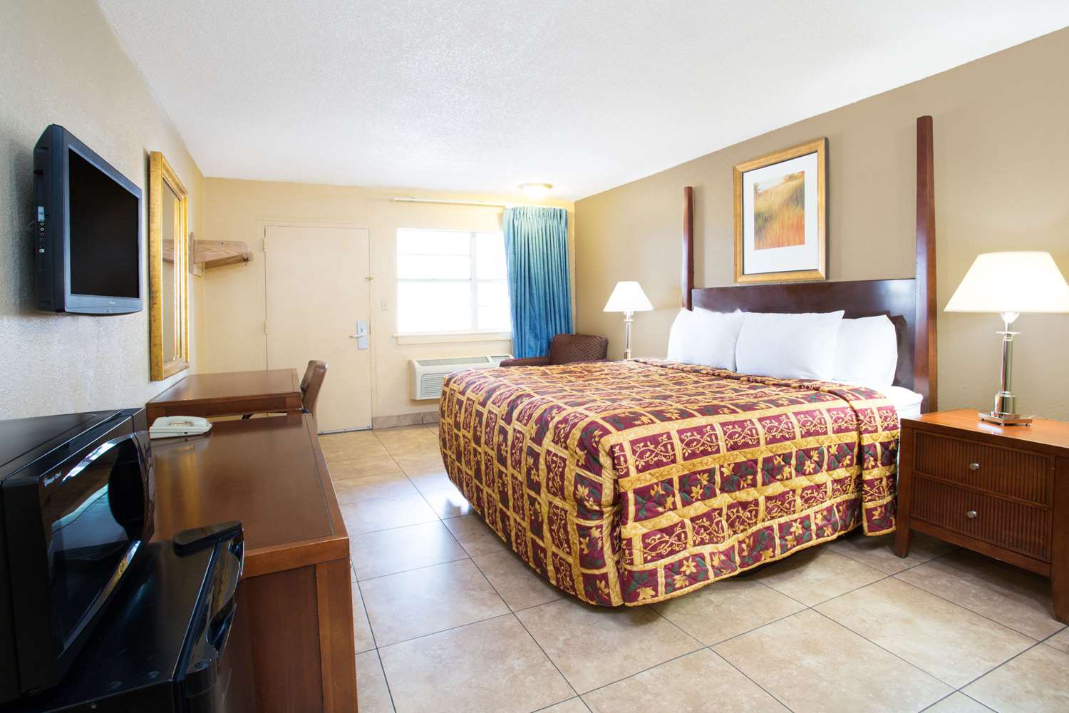 Knights Inn Orlando, FL See Discounts